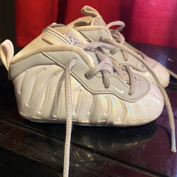 Babies Nikes - Picture 2 of 6